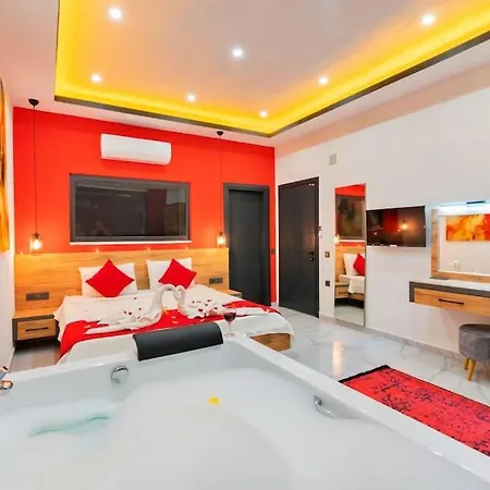 Villa Muhtesem Tatil Villasi Poyraz 1 Kaş