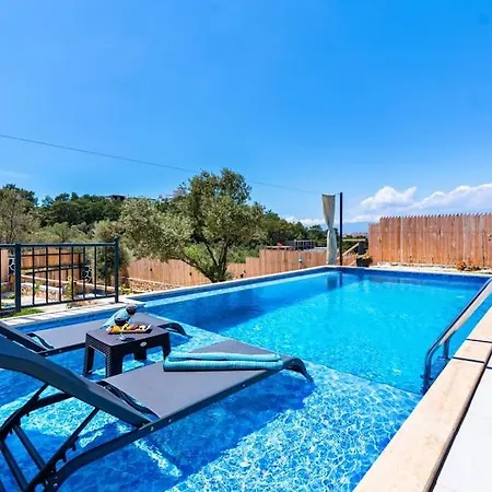 Villa Muhtesem Tatil Villasi Poyraz 1 Kaş